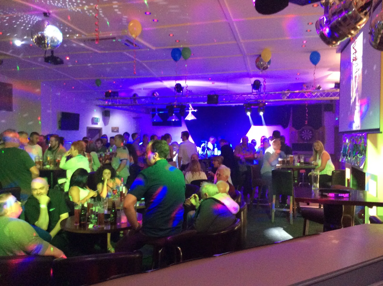Second City Sports Bar And Lounge - Image 2