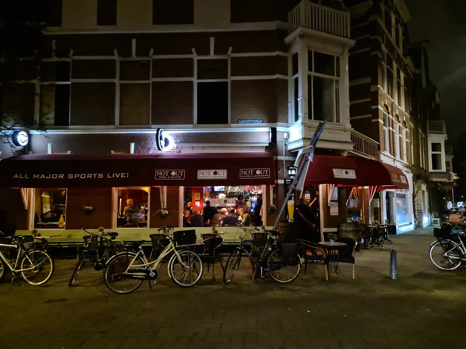 Sports Café Not Out - Image 3