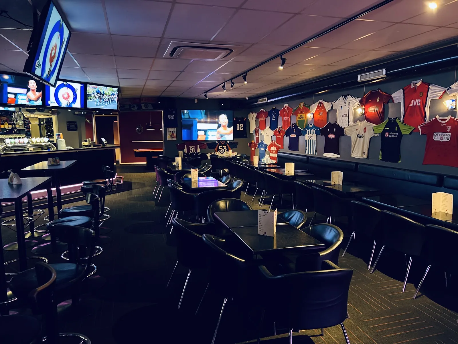 Lucky's Sports-bar - Image 3