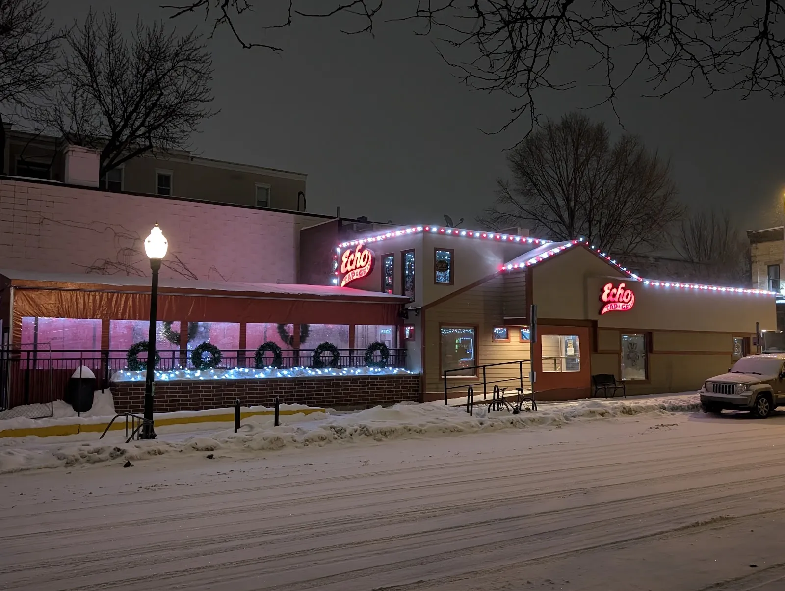 Echo Tap and Grill - Image 4