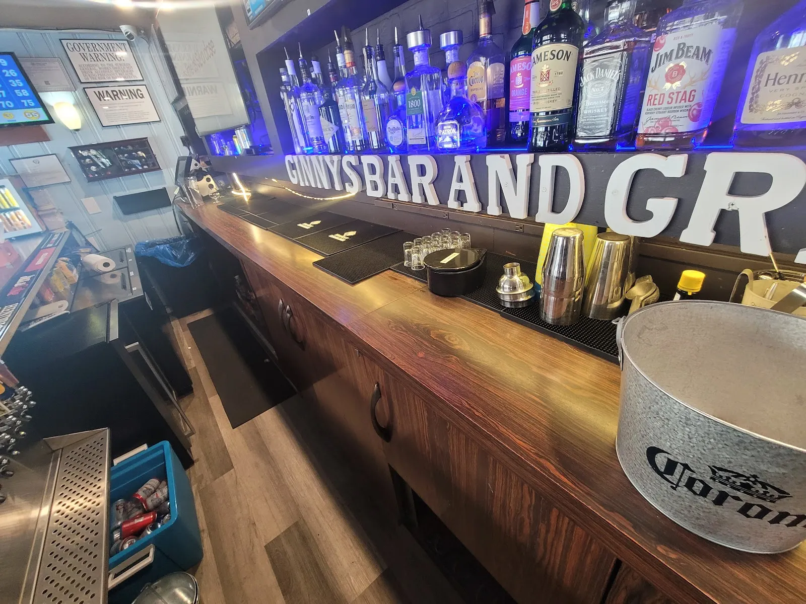 Ginny's Sports Bar & Grill - Image 3