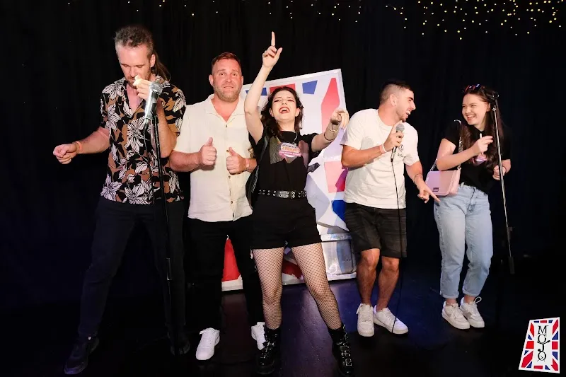 Mojo Sports Pub logo