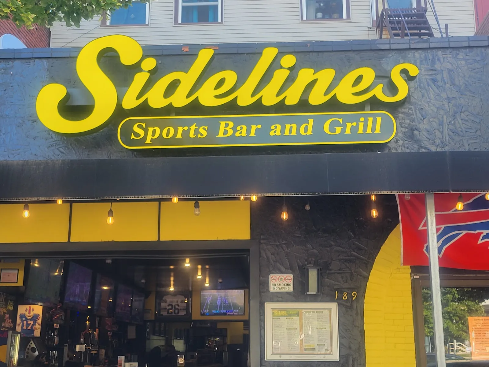 Sidelines Sports Bar and Grill - Image 2
