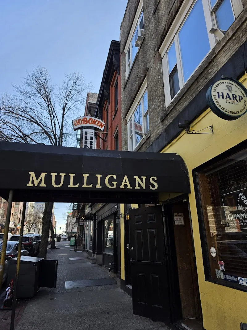 Mulligan's Hoboken logo