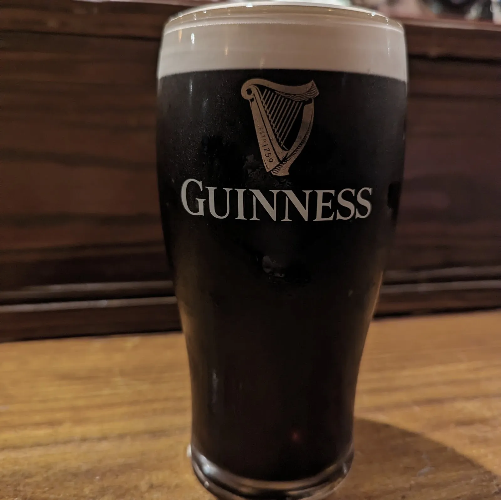 Squire McGuires Bar - Image 3