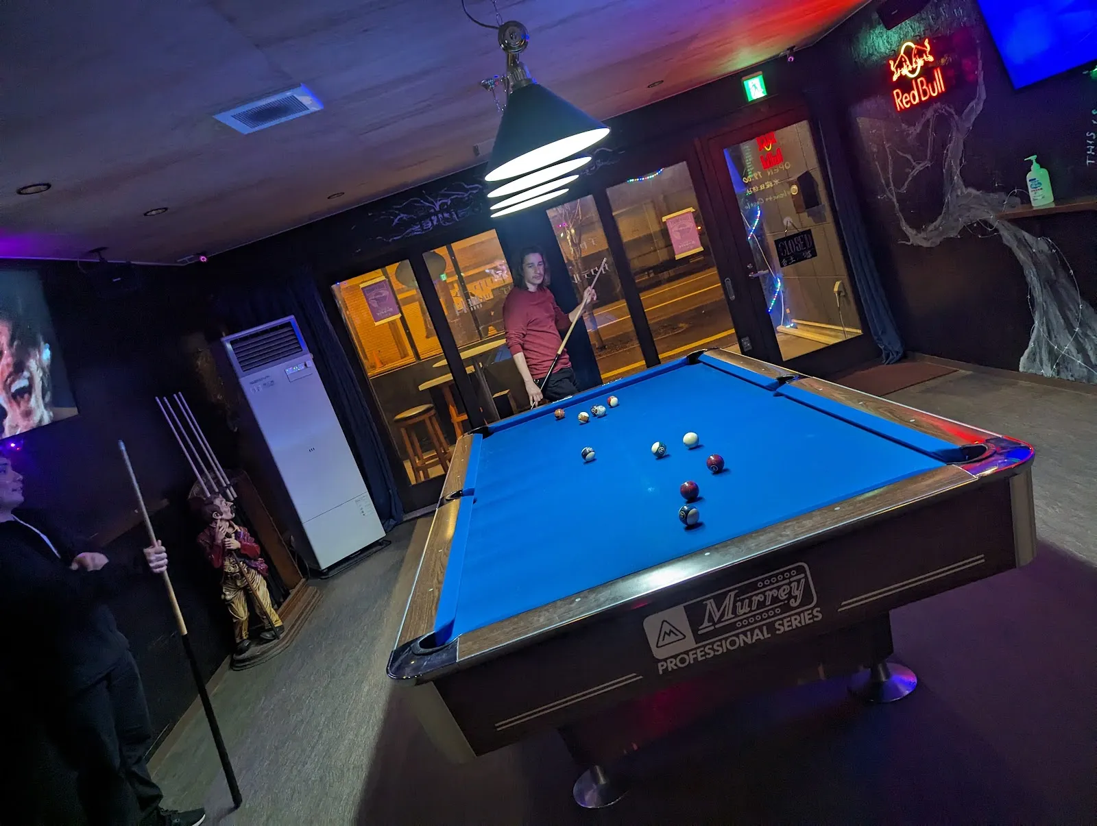 The Castle Sports Bar logo