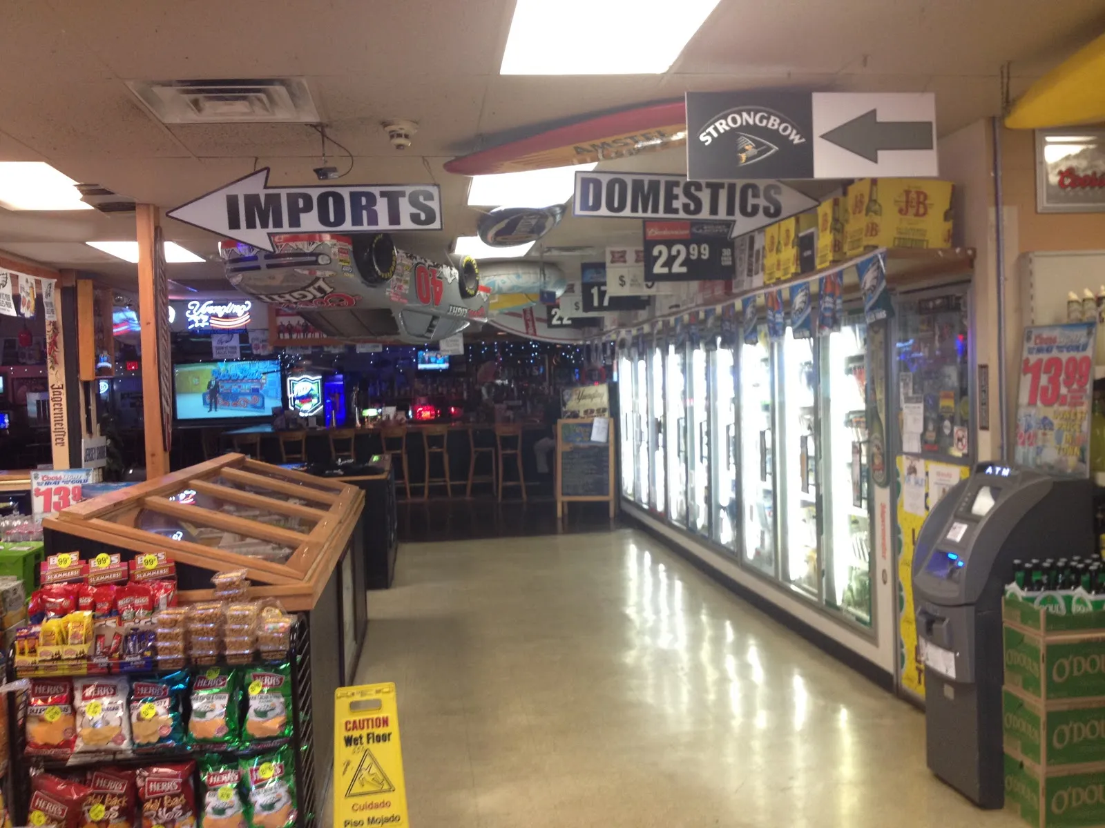Country Lakes Pub & Grill - Image 4