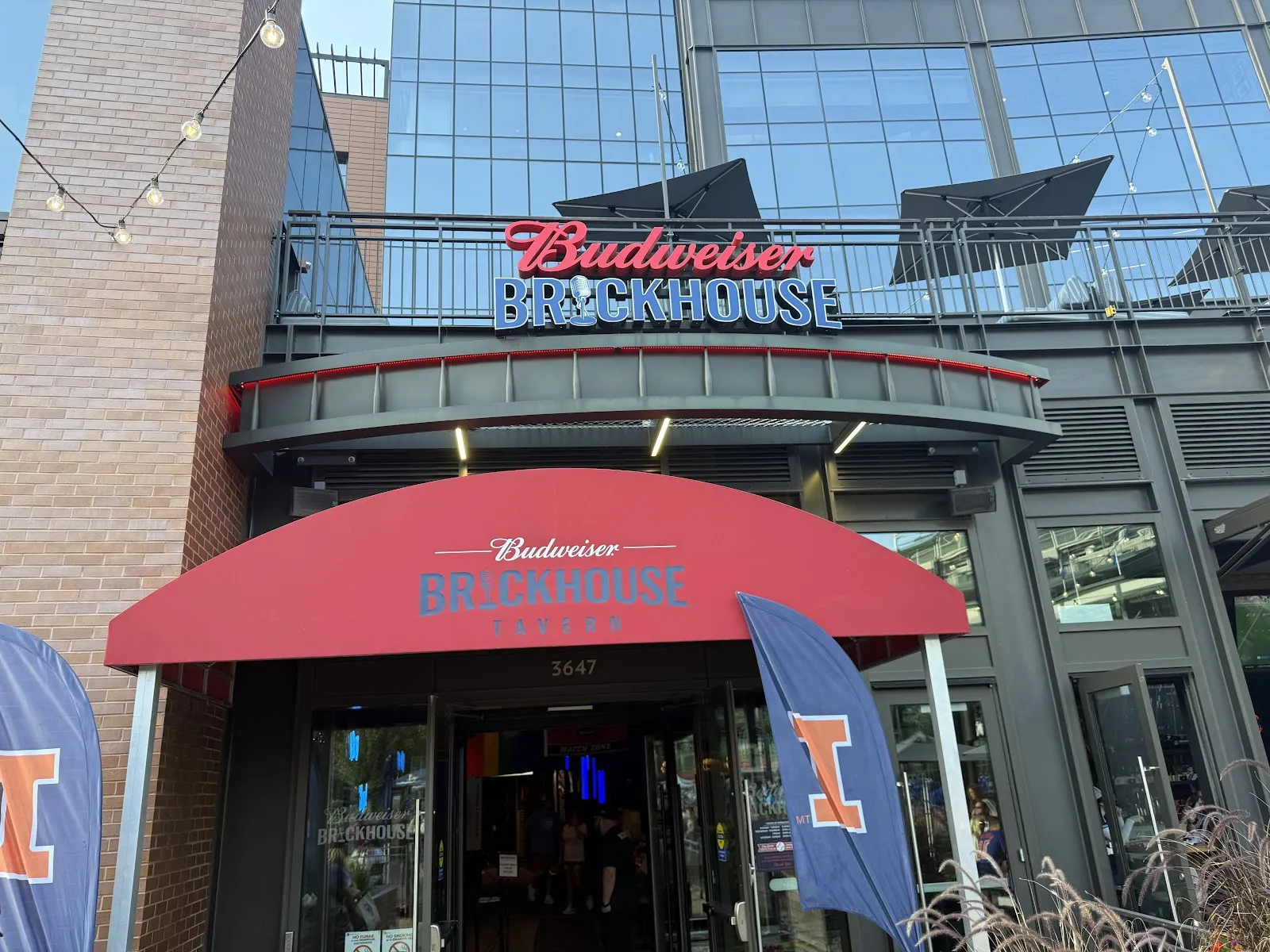Budweiser Brickhouse Tavern - Image 3
