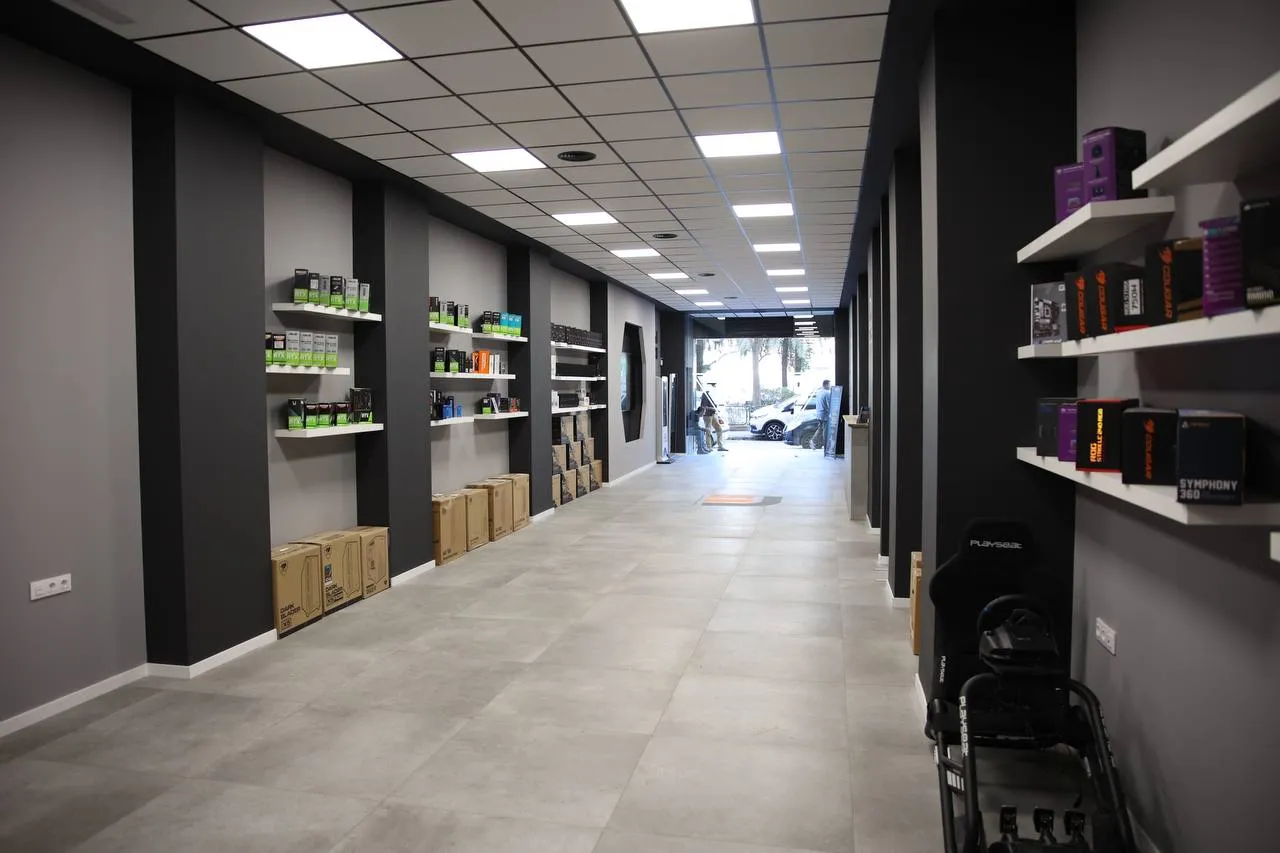 Ramboot Esports Arena - Image 4