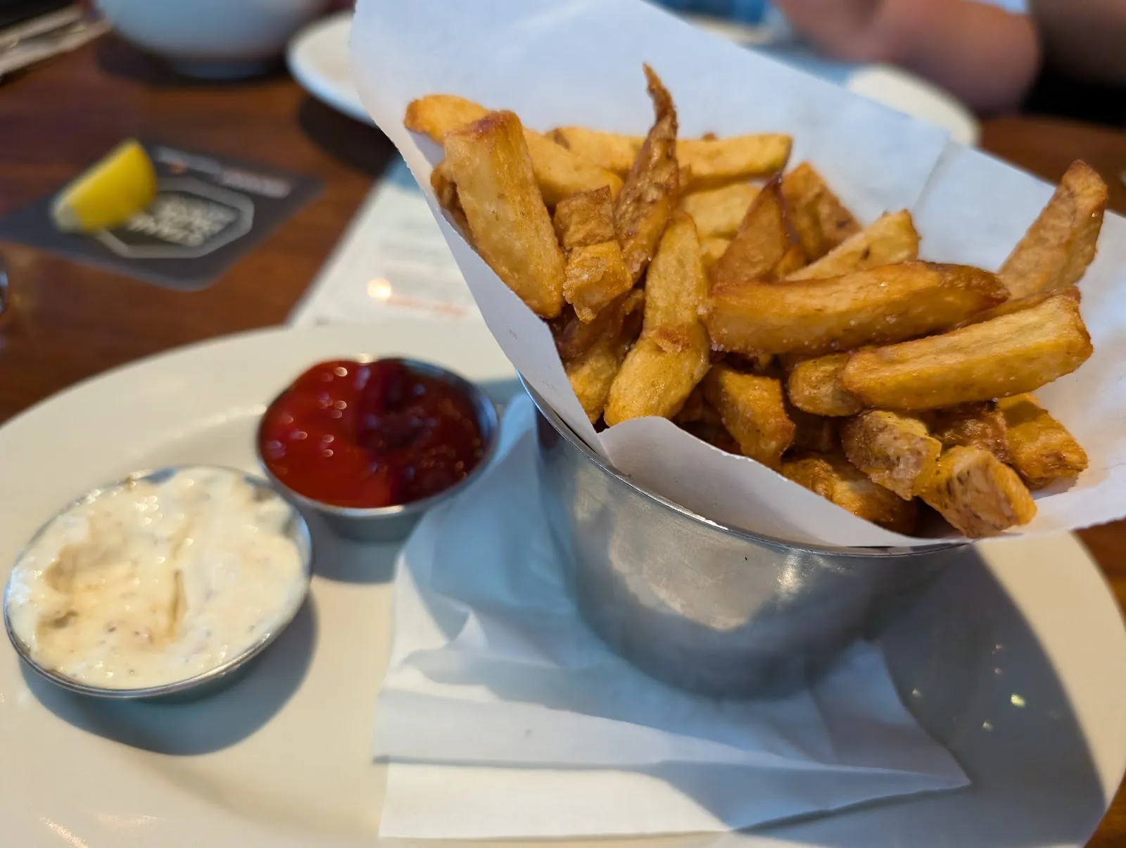 Browns Socialhouse Guildford - Image 3