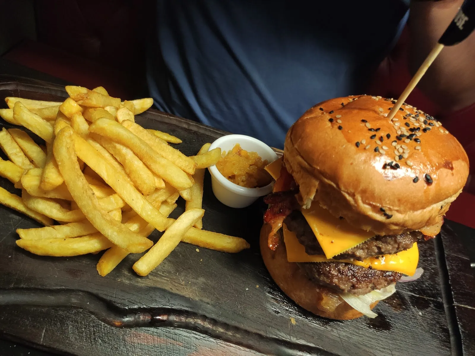 Beef House - Image 4