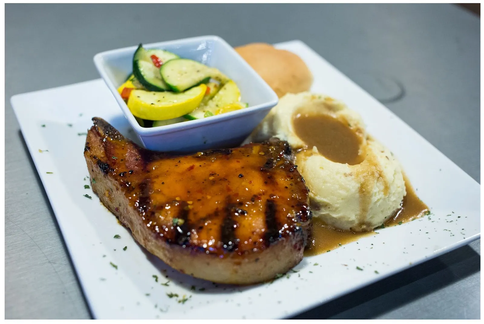 The Office Sports Bar & Grill - Image 4