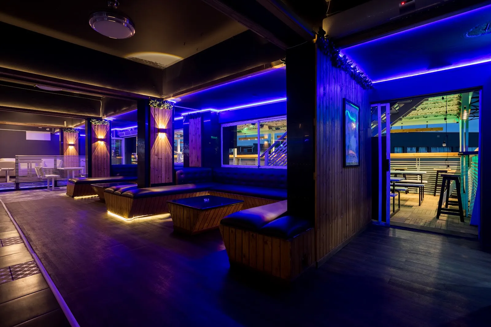 Tequida Sports Bar - Image 3