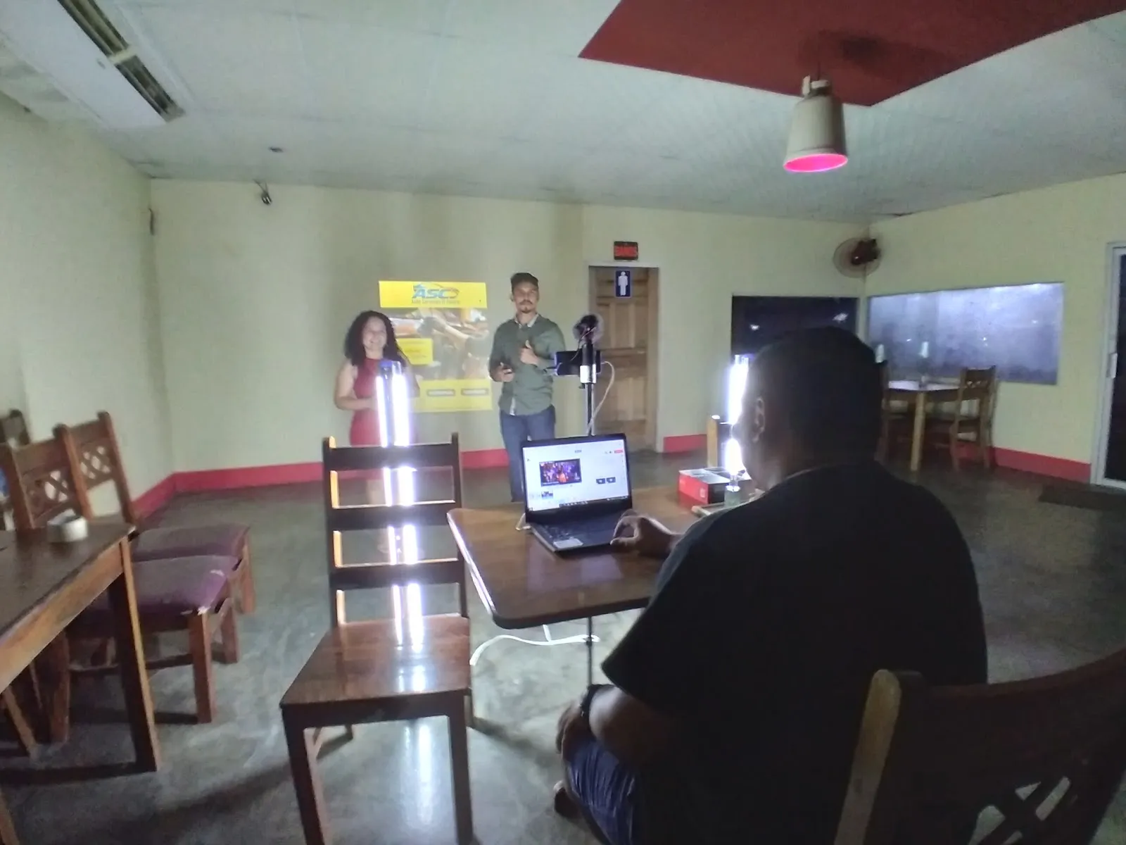 El Centro's Sports Bar & Grill - Image 4