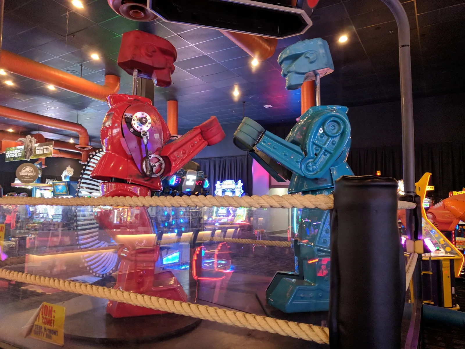 Dave & Buster's Addison - Image 2