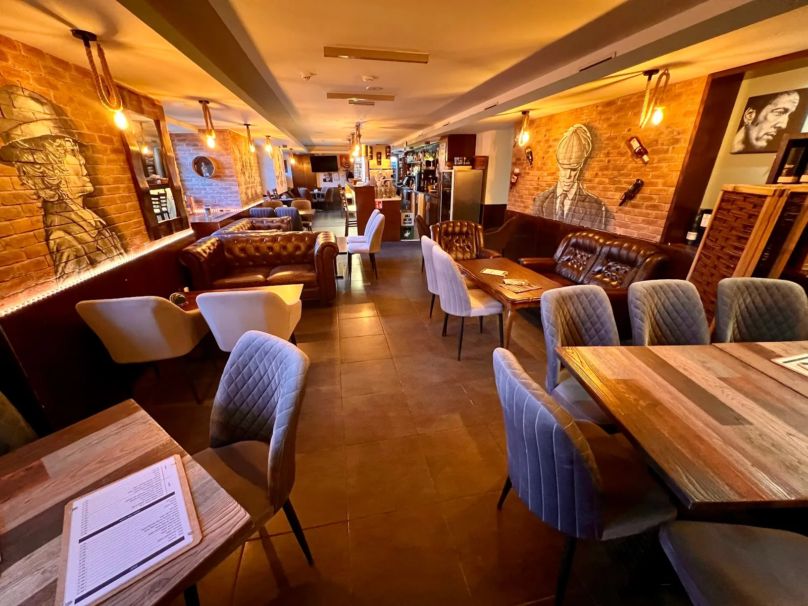 Passport Pub - Image 3