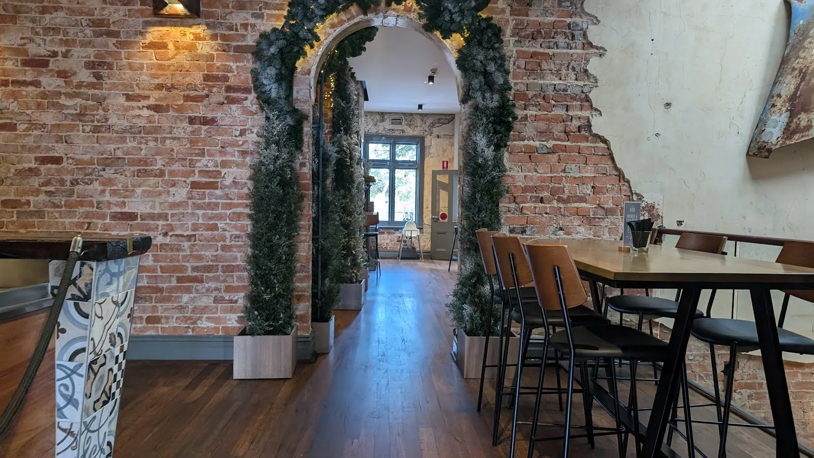 The Guildford Hotel - Image 4