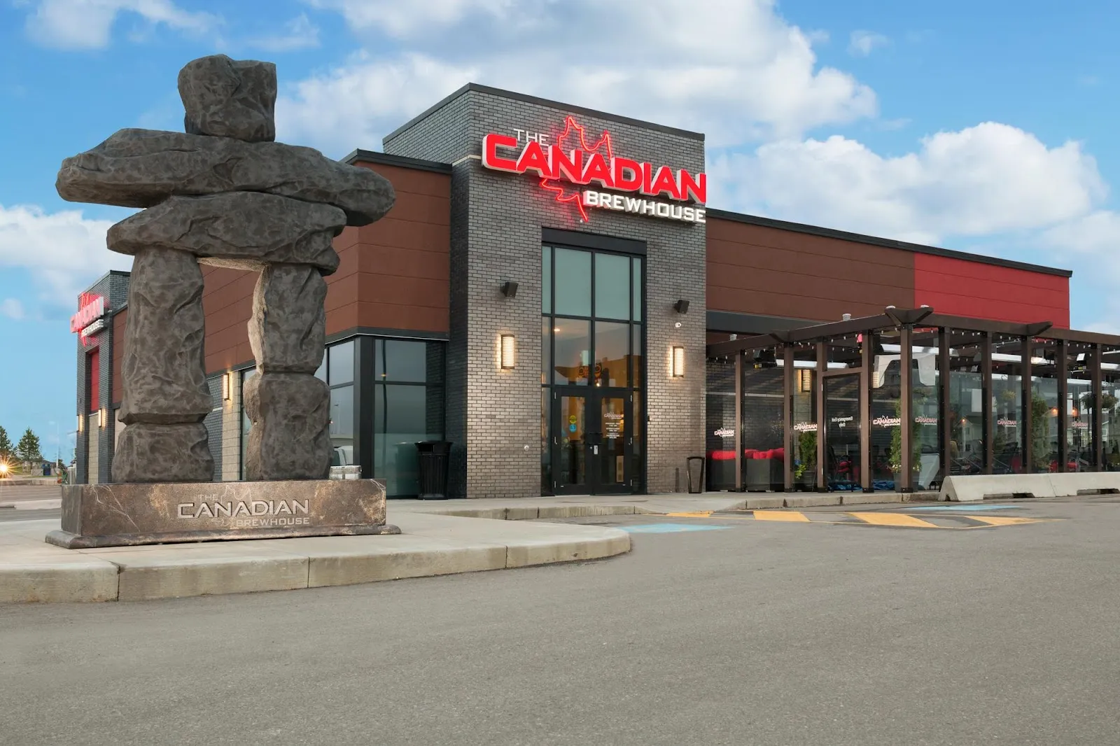 The Canadian Brewhouse (Fort Saskatchewan) - Image 4