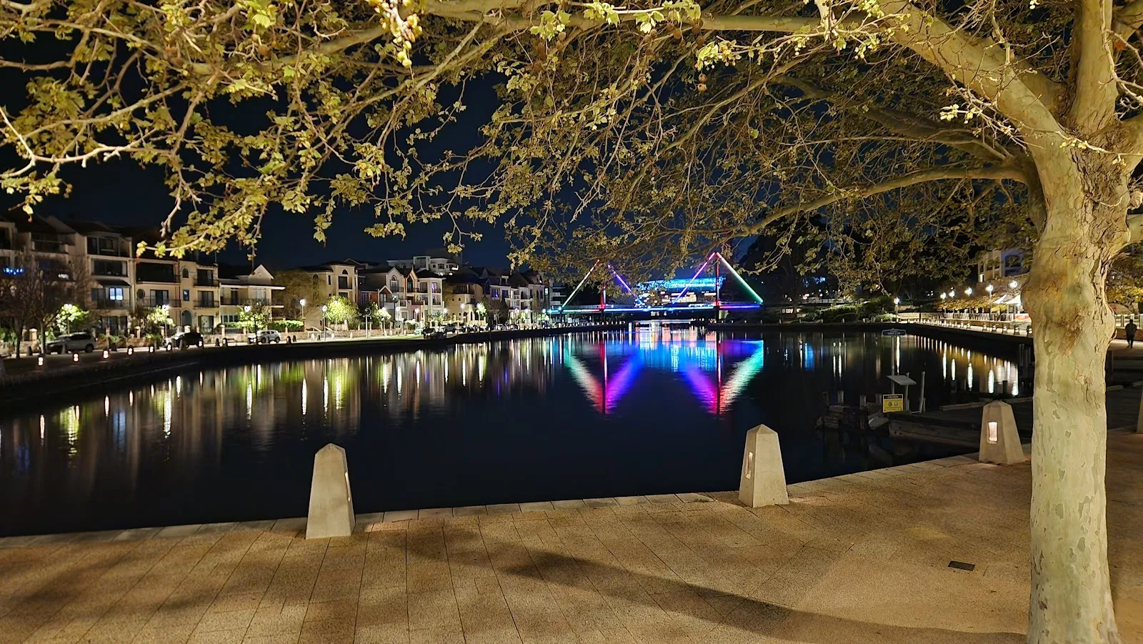 The Royal on the Waterfront - Image 3