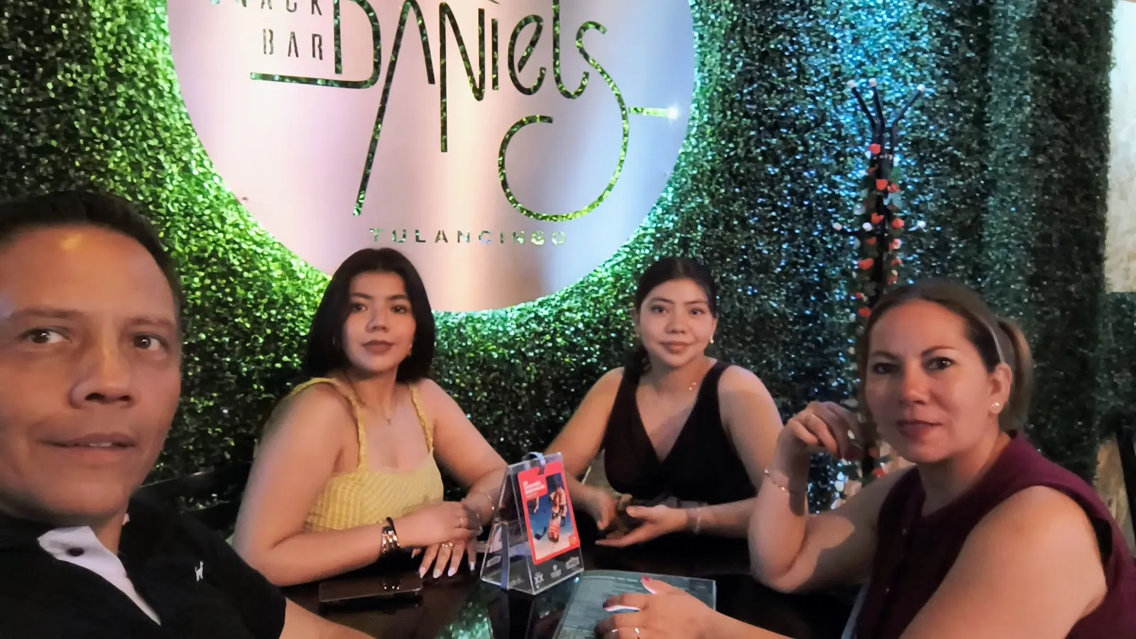 Daniel's Snack & Bar - Image 4