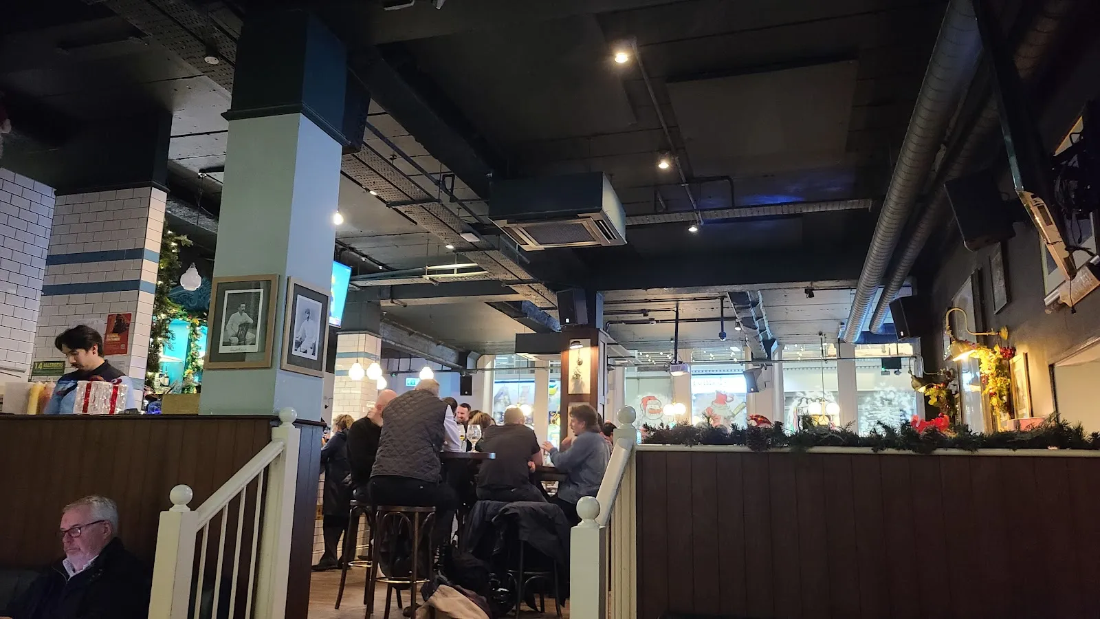 The Pavilion End, St Paul's - Image 2