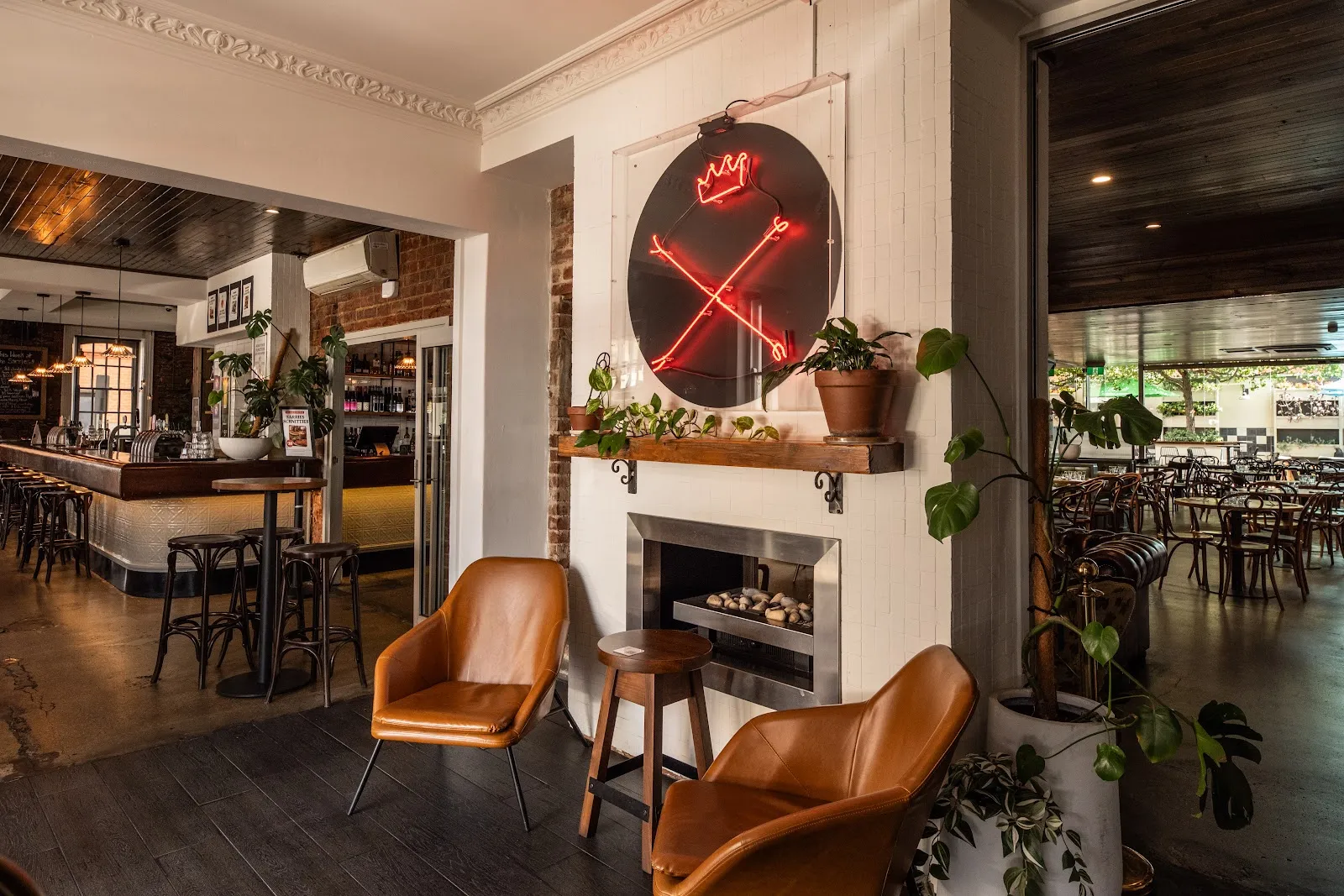 Saracens Head Hotel