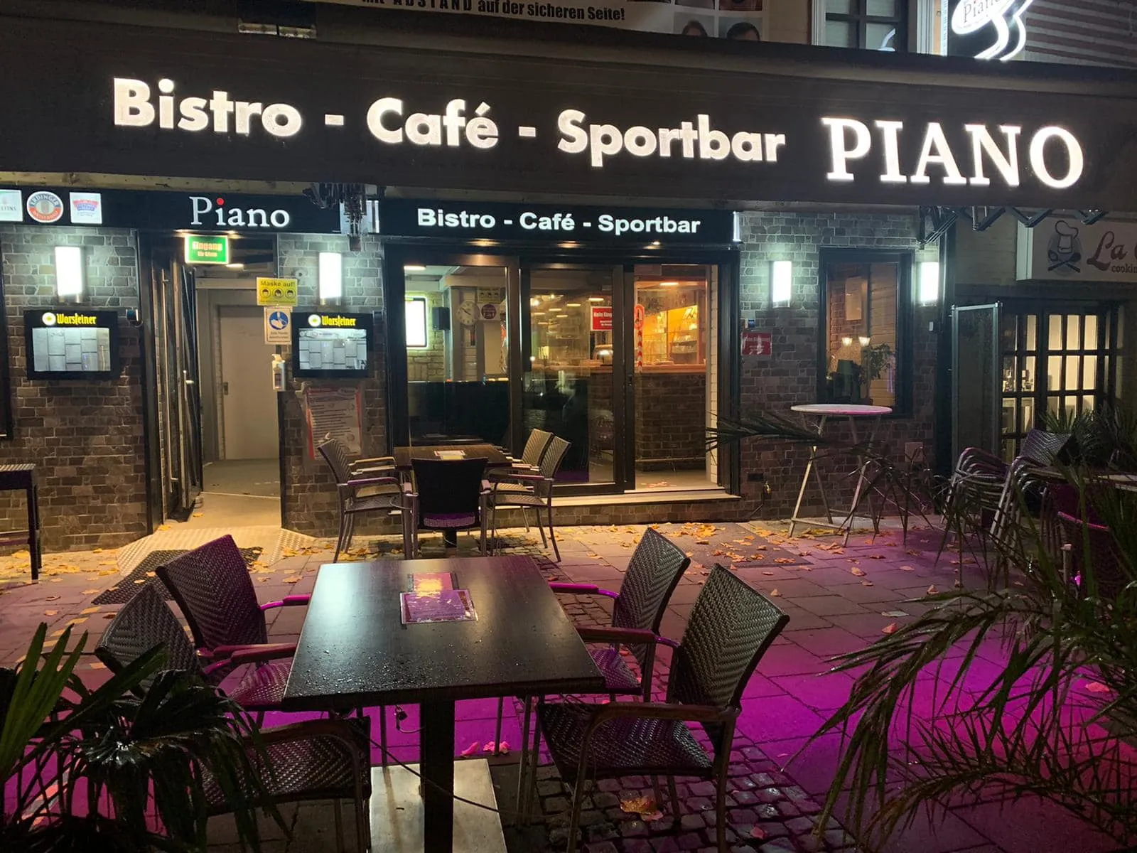 Bistro - Café - Sportbar Piano - Image 4