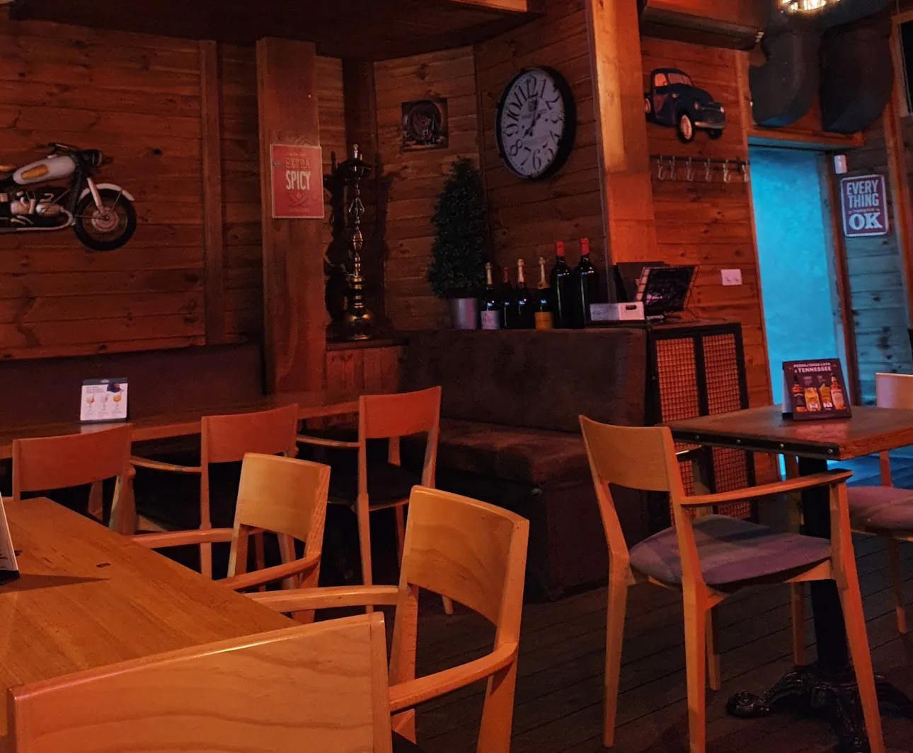 Mezza Lounge & Bar - Image 3