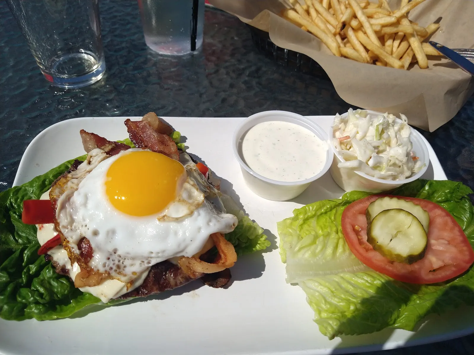 JT's Porch Saloon & Eatery - Image 4