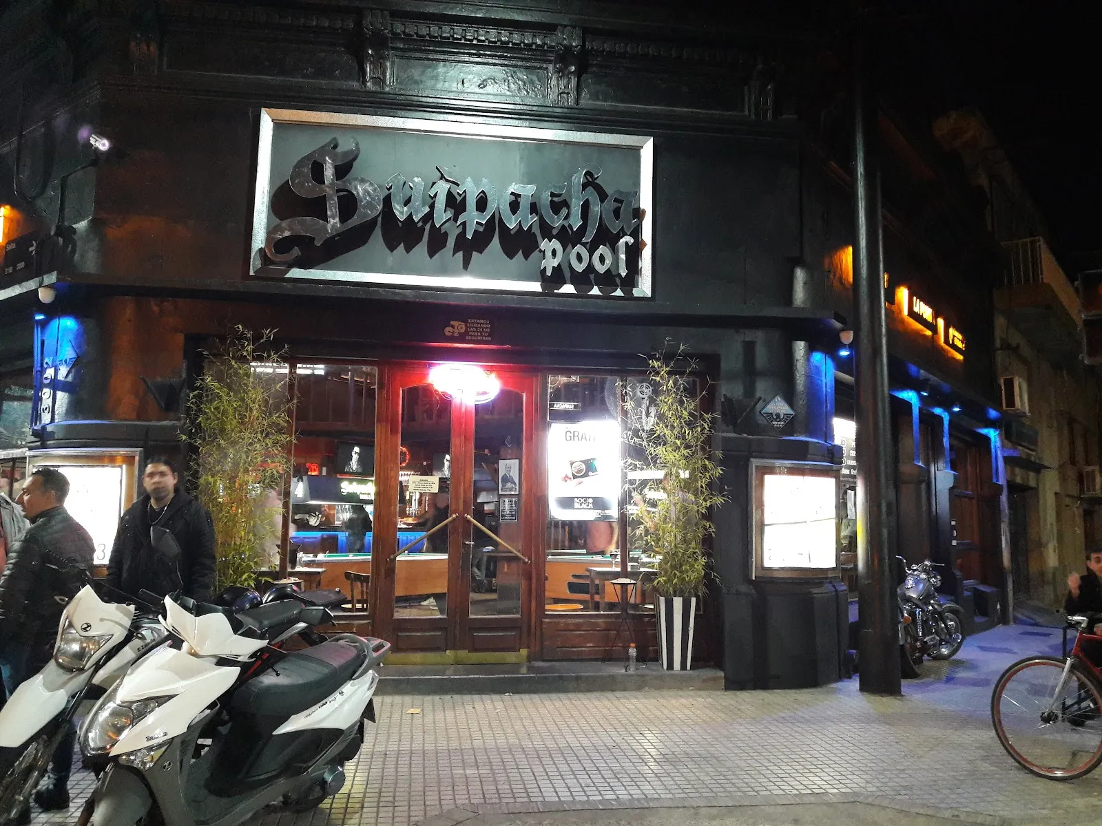 Suipacha Pool logo