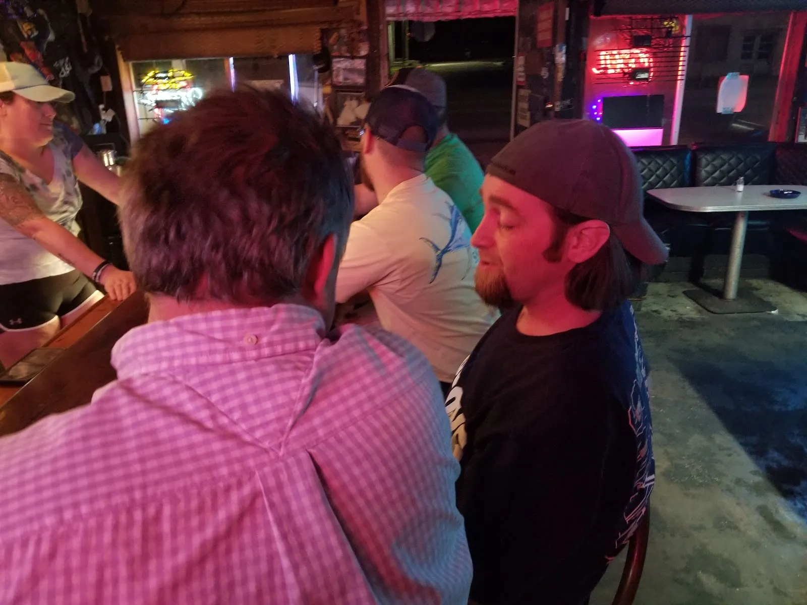 Mick's Pub - Image 4