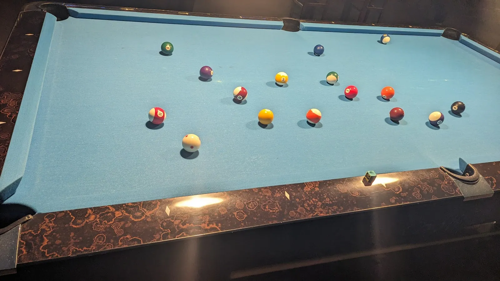 Escape Pool Bar - Image 4