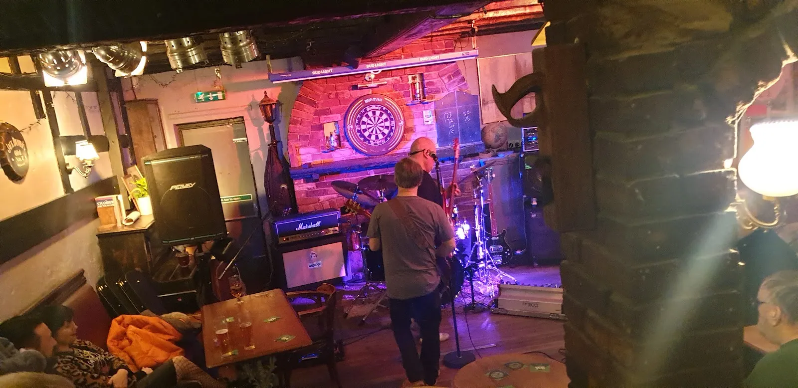 The Arena Tavern - Image 2