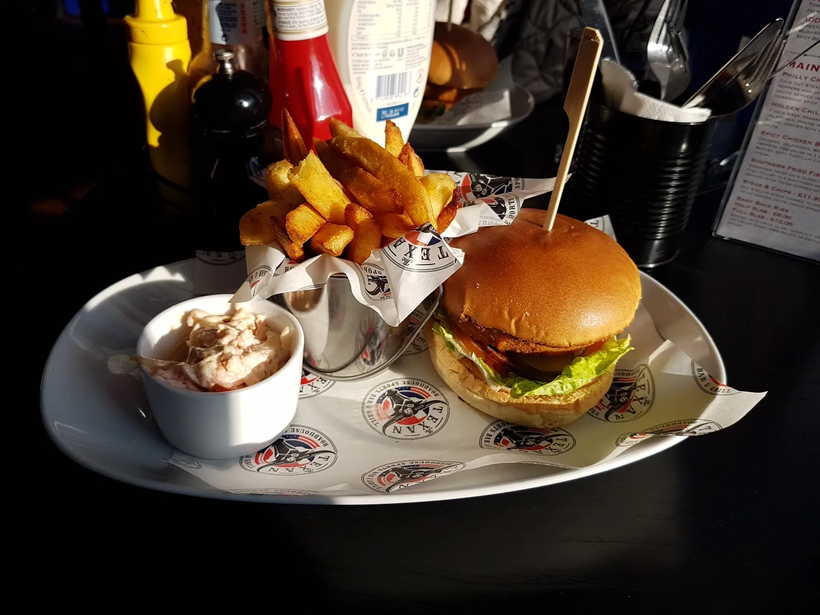 Texan Roadhouse Sports Bar & Grill - Image 4
