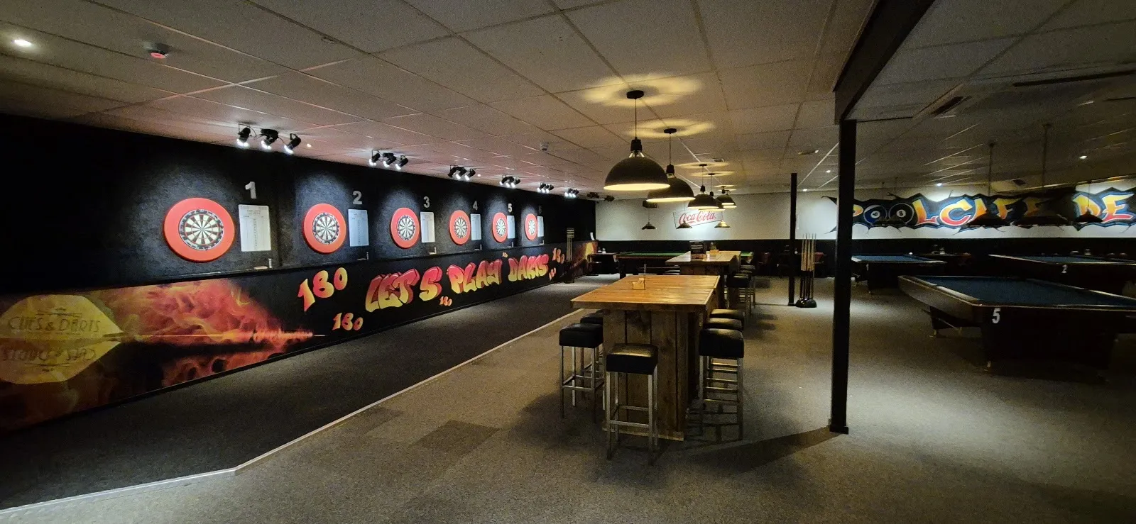 Poolcafe de kets - Image 4