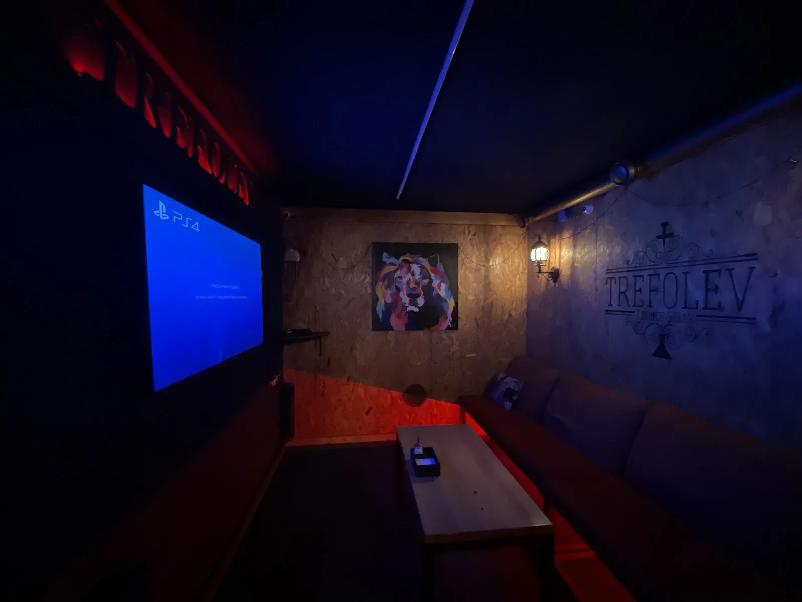 Trefolev Lounge Bar - Image 3