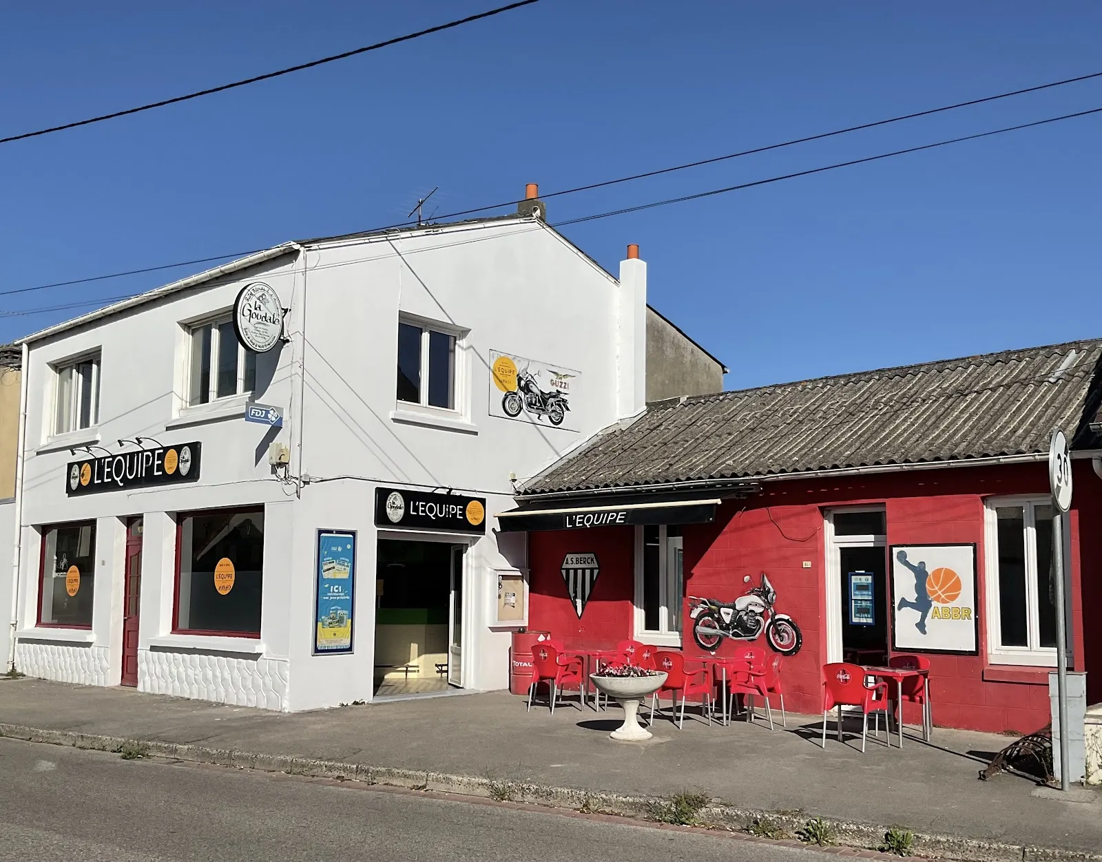 L'ÉQUIPE - Image 2
