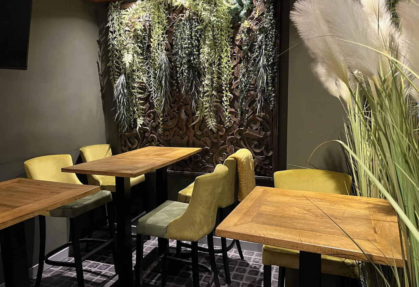 Jungle Bar Caen - Image 4