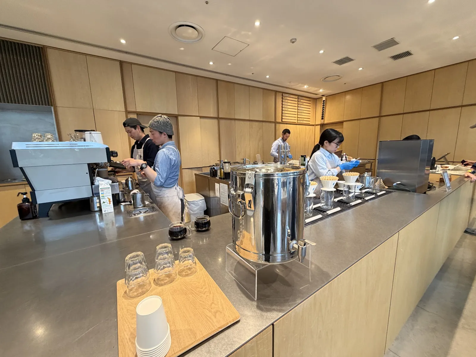 Golden Ball Cafe - Image 2
