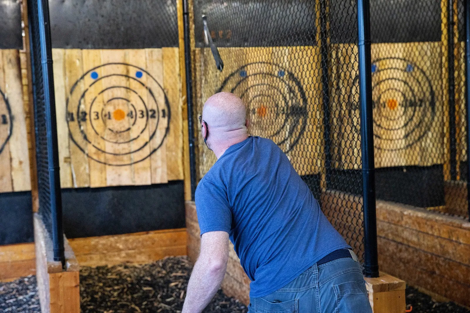 AXES, Indoor Axe Throwing Bar - Image 4