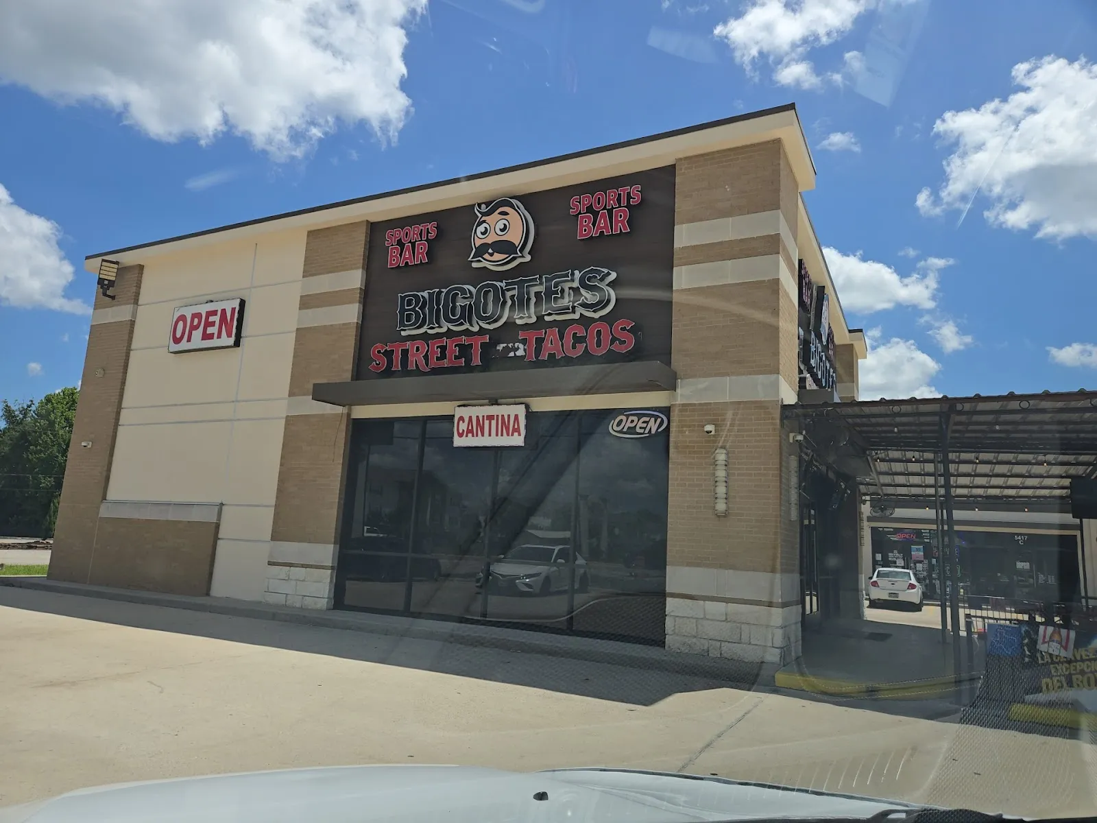 Bigotes Street Tacos - Image 3