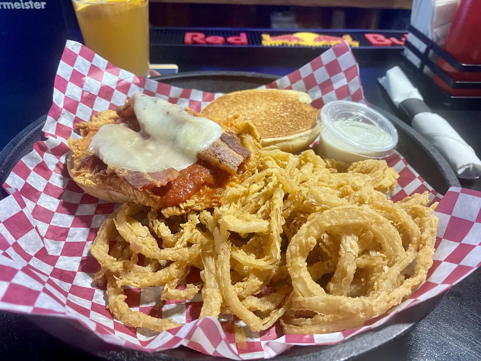 Mario's Sportsbar - Image 2