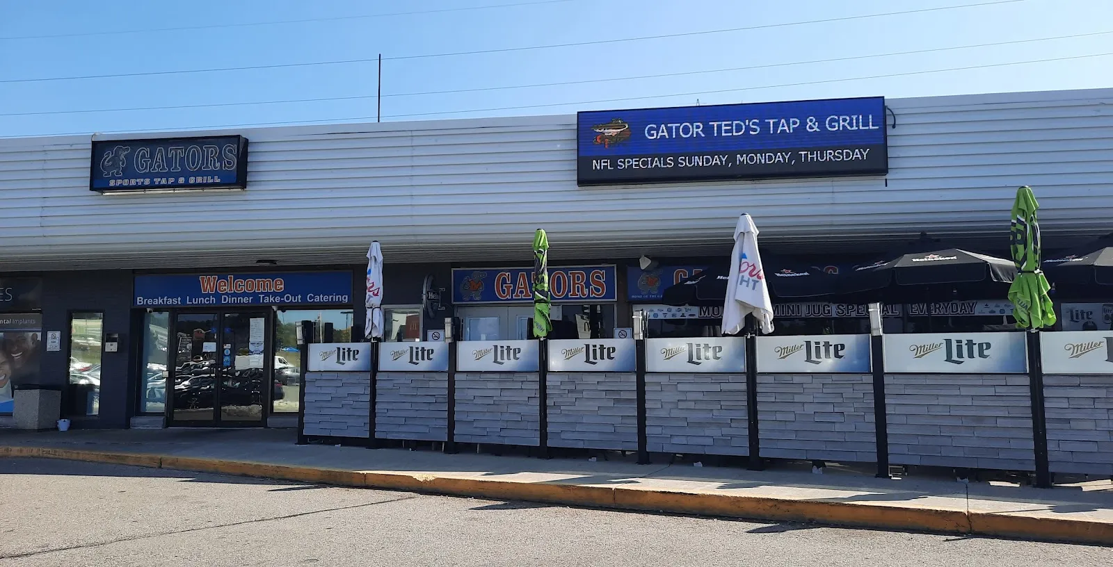 Gator Ted's Tap & Grill - Image 2