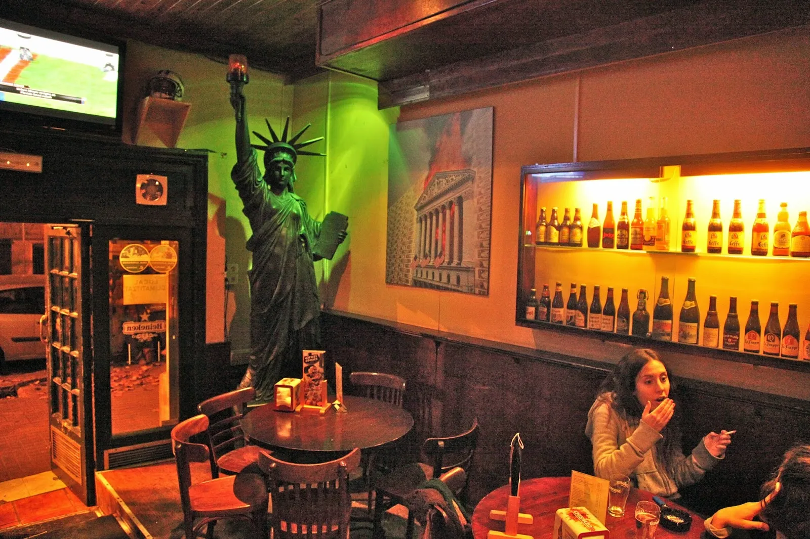 Down Jones Bar - Image 3