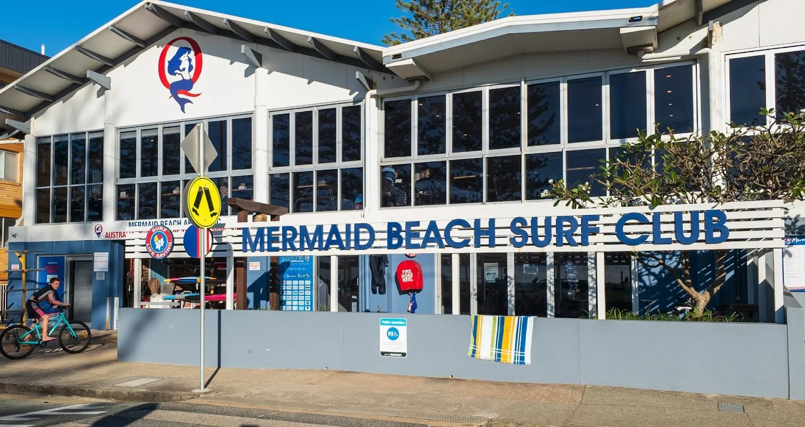 Mermaid Beach AEME Surf Life Saving Club - Image 3