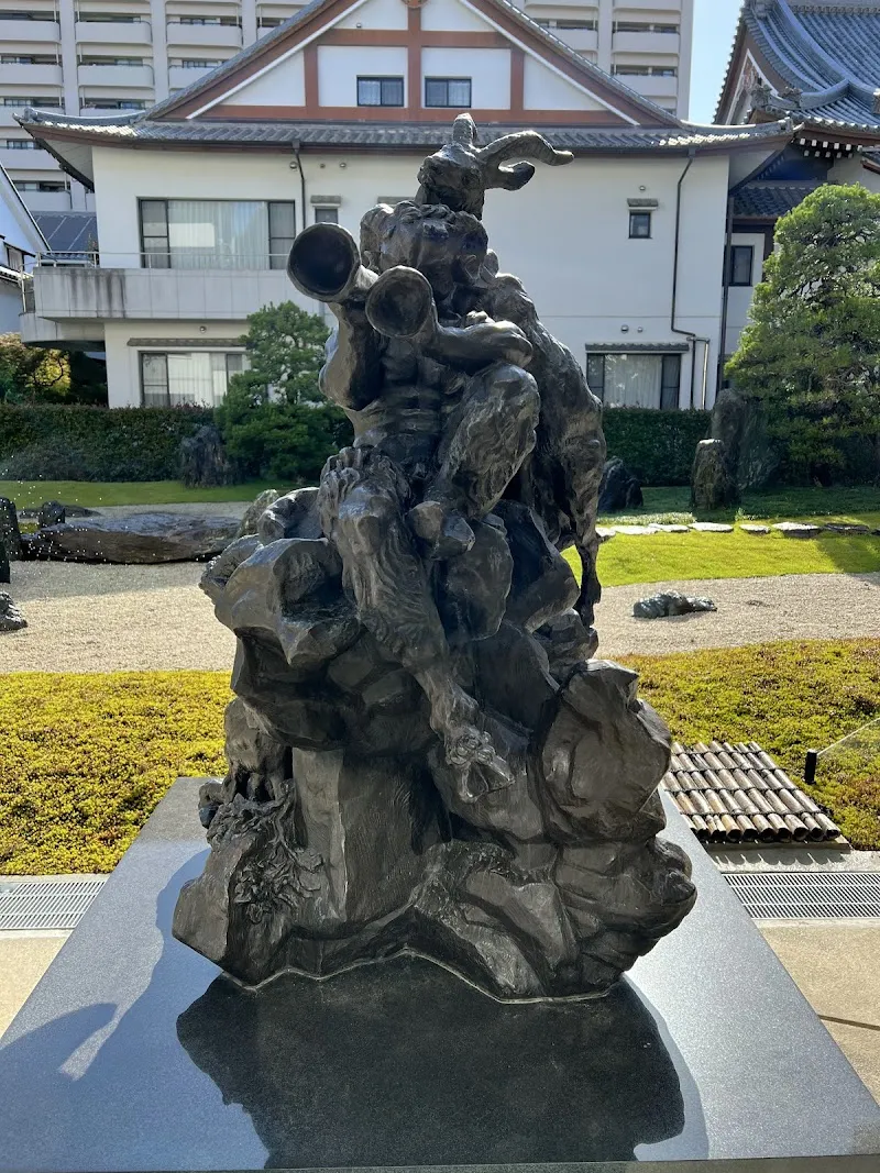 Gallery 3