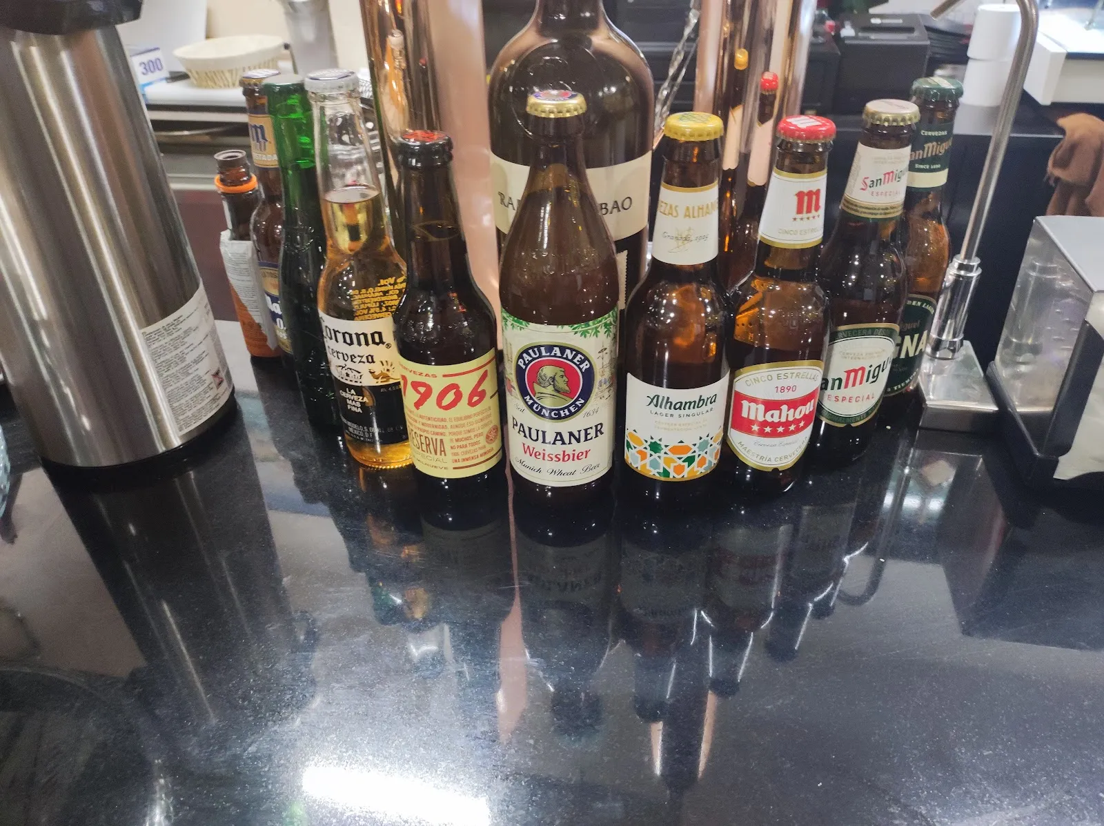 Arima Askea Cafe Bar - Image 2