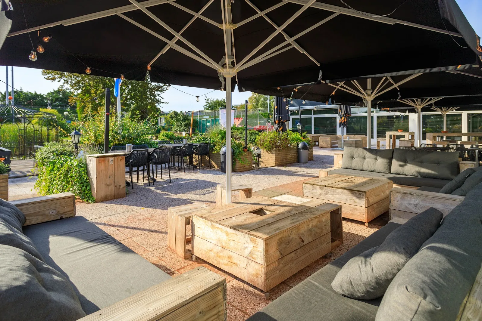 Blitz Sportscafe - Image 2