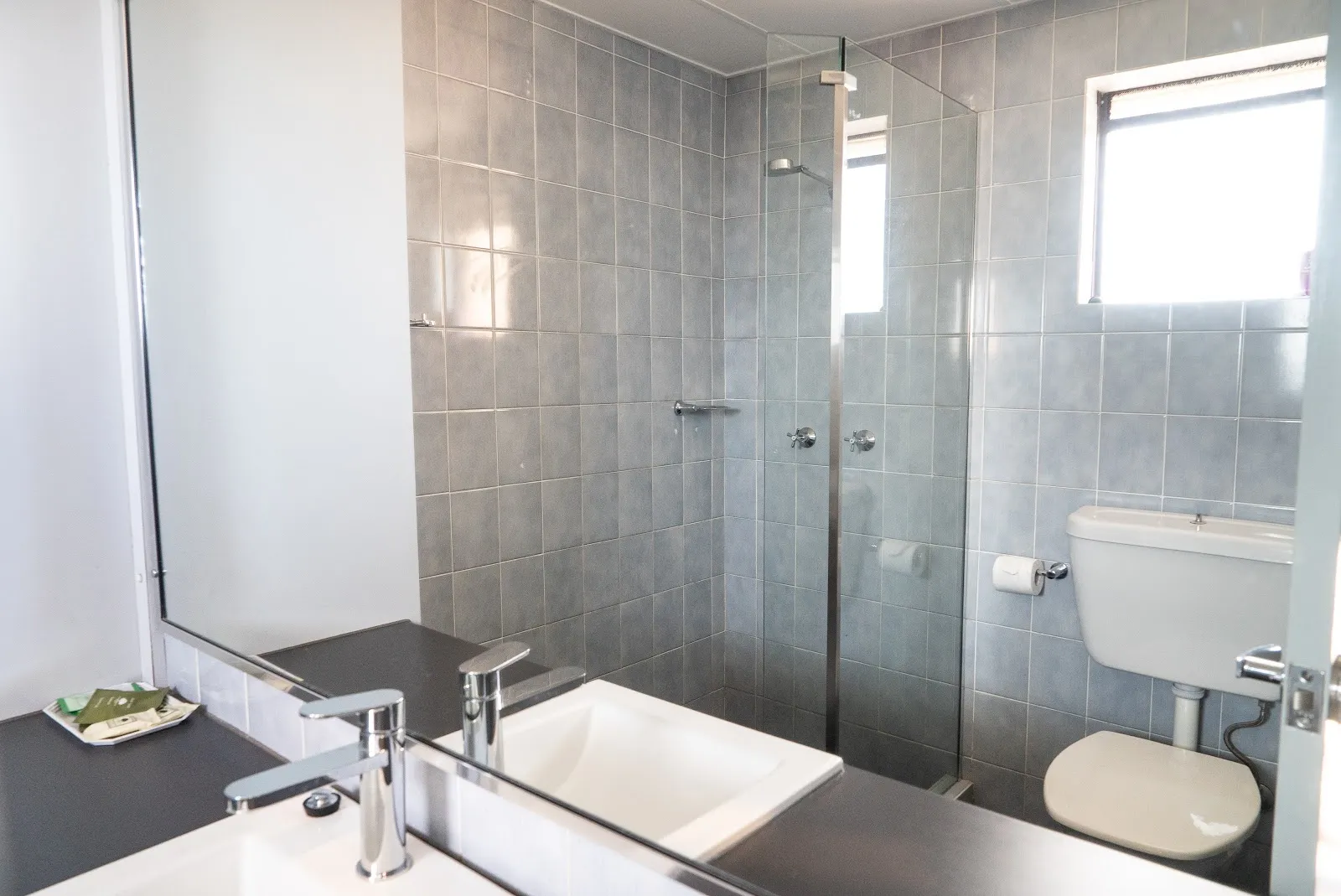 Plumpton Hotel - Image 2