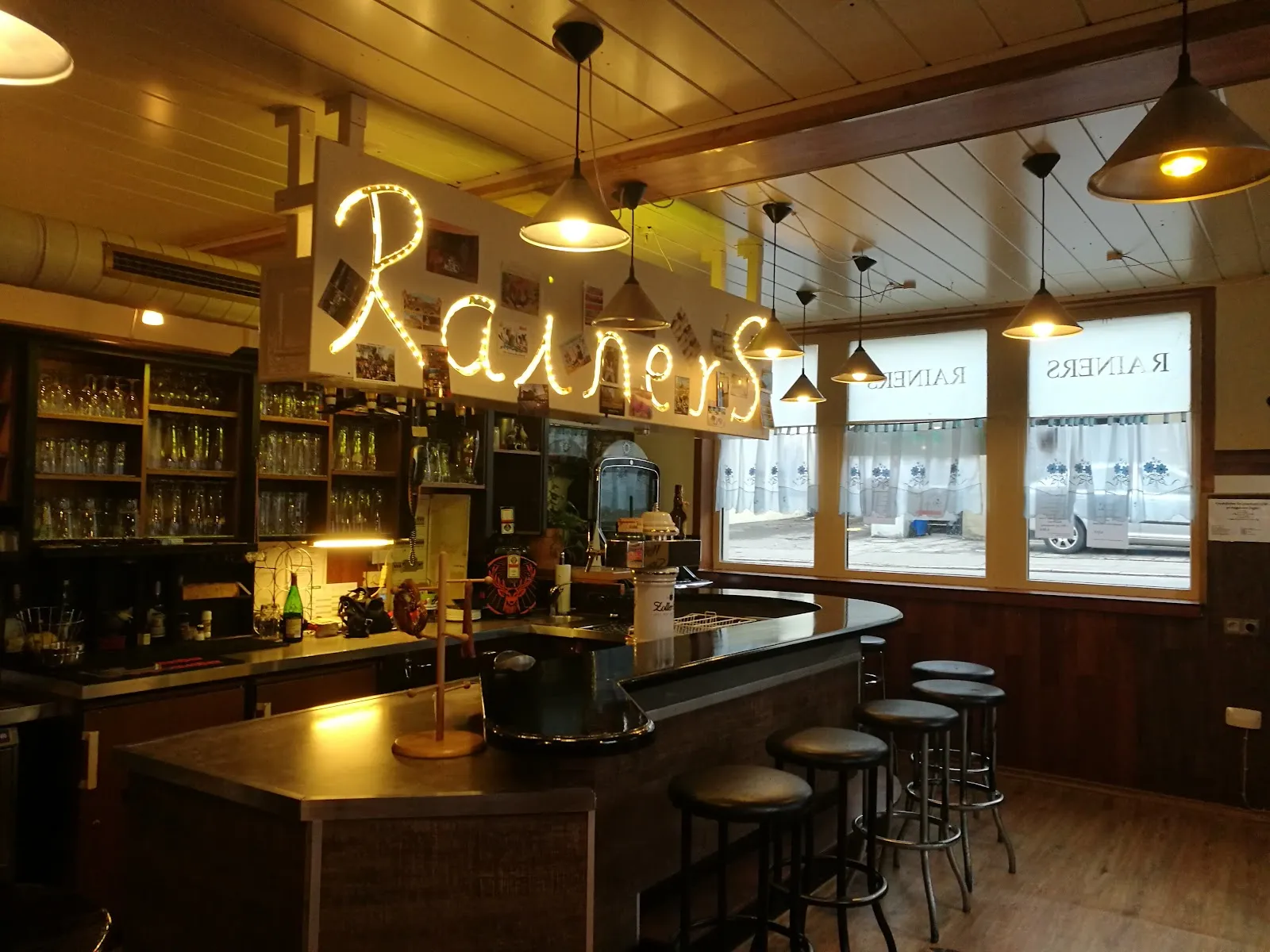 Rainer's - Image 3